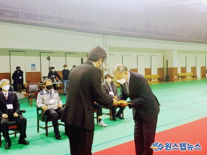 박종선 화성시의회 대의장 민선2기 화성시 체육회장으로 당선되다 !