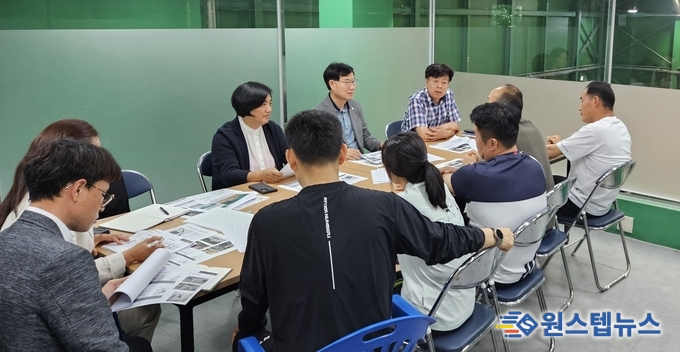 화성시의회 교육복지위원회 이해남 위원장, 동탄 배드민턴장 샤워실 증축 관련 간담회 개최