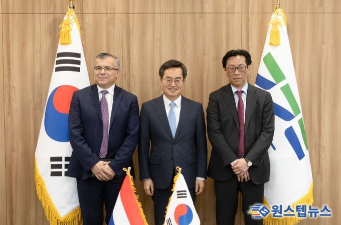 에이에스엠(ASM) 대표 등 면담