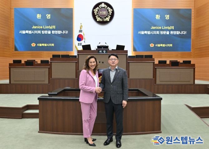 미국 캘리포니아주 요바린다시 제니스 림(Janice Lim) 시장과 김춘곤 의원