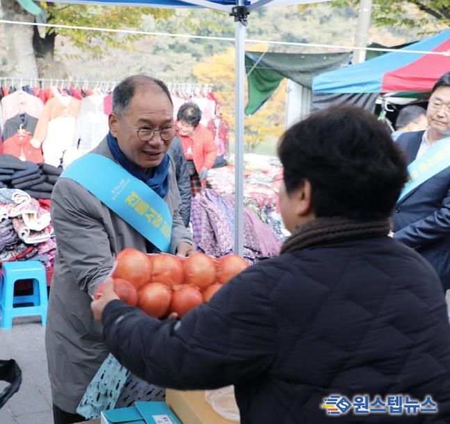 이규현 전남도의원, 전통시장 방문으로 지역경제 활성화 앞장