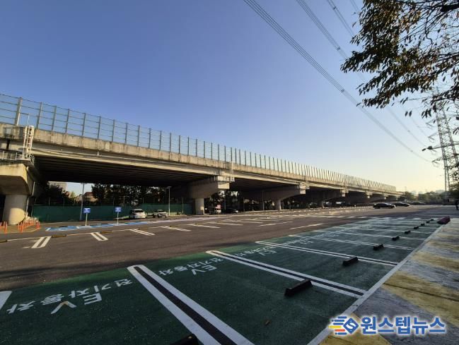 정왕동 체육공원 복개천 공영주차장