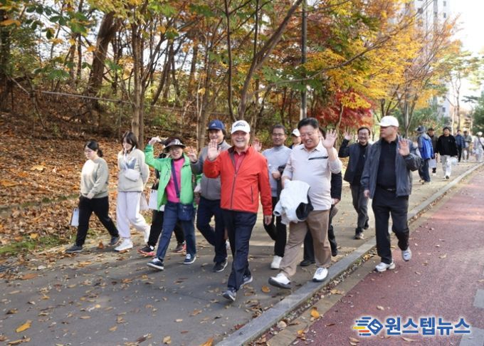 탄소중립 실천 ‘의왕 11월 두발로데이’ 성료…1천 여 시민 참여