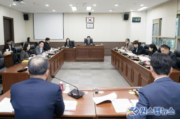 용인특례시의회 자치행정위원회, 행정사무감사 2일차