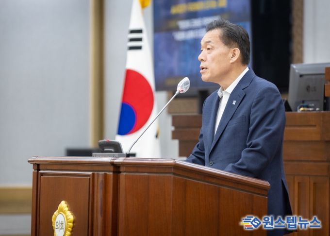 이재준 수원시장이 제397회 수원특례시의회 제2차 정례회에서 2026 시정연설을 하고 있다.