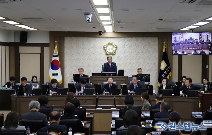 제333회 진천군의회 (2025년도 제2차) 정례회 개회