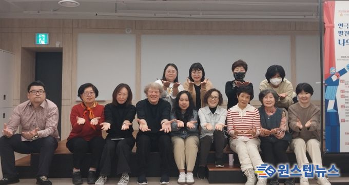 양주시립도서관, 2025년 지혜학교 ‘연극으로 발견하는 나의 표현’ 사업 성료