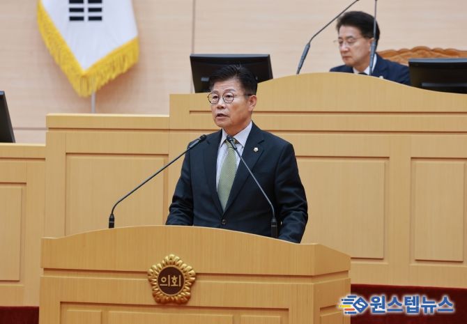 김문수 위원장(더불어민주당, 신안1)