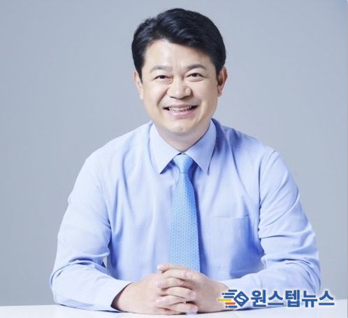 더불어민주당 복기왕 의원(충남 아산시갑, 국토교통위원회 간사)