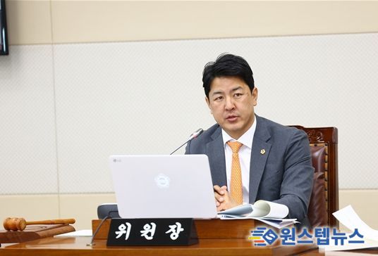 강원도의회 문관현 위원장,