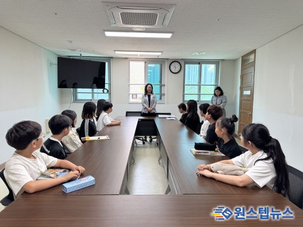 광주 광주송정초, 한영 이중언어 신문으로 외국어미래교육 선도학교 성과 마무리