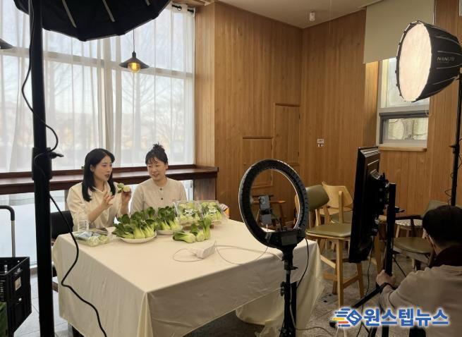 용인특례시는 최근 용인시농업기술센터에서 청년농업인을 대상으로 ‘2025년 라이브커머스 교육’을 했다