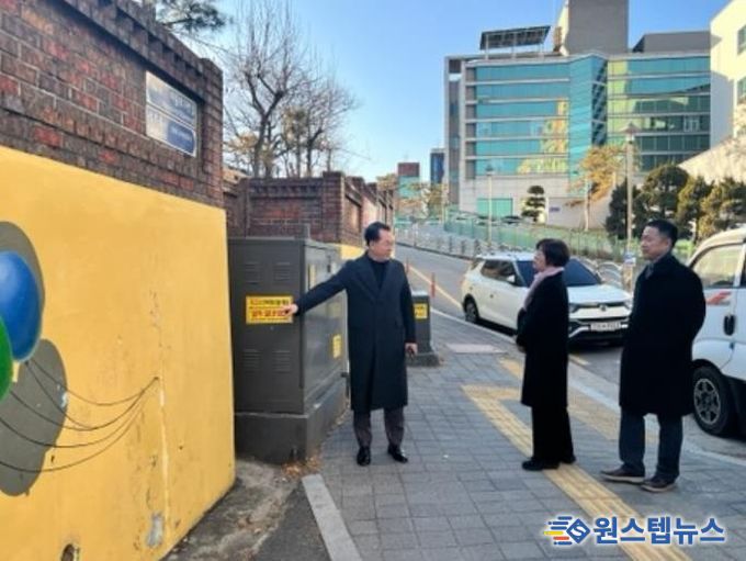 수원시 장안구 정자3동 주민자치회, 도로변 외벽 벽화 현장 점검 및 보수 방안 논의