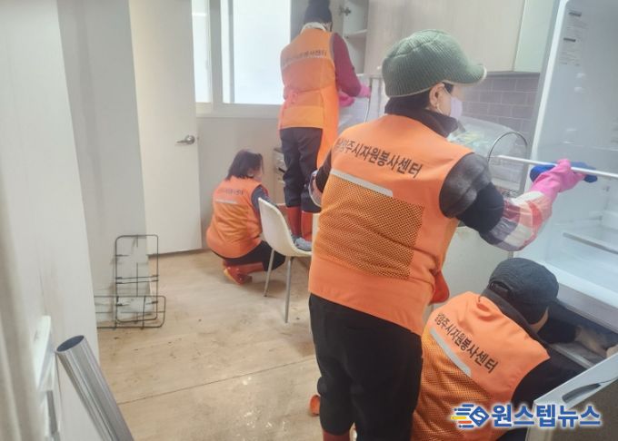 화도교회·개인봉사자, 화도읍 독거어르신 위한 주거환경 개선 나서