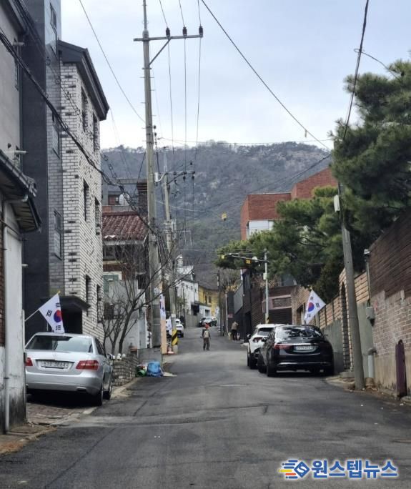 구리 아치울·딸기원마을, 태극기 물결로 3·1절 기려