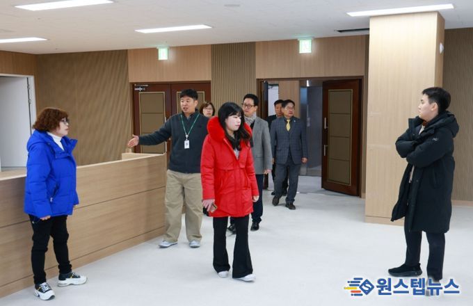 인천 중구의회, 영종구 임시청사 조성 현장 점검