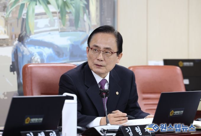 김형재 부위원장이 2026년 3월 9일 문화체육관광위에서 현안관련 질의를 하고 있다.