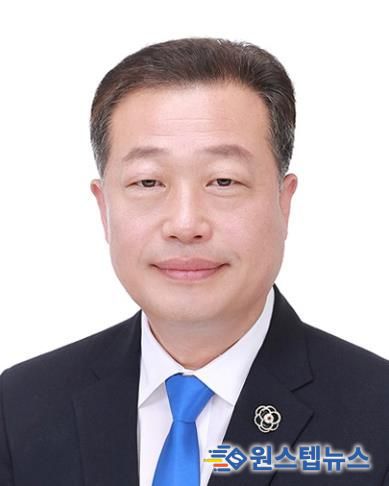 군산시의회 한경봉 의원, 군산시 방치 농업기계 처리에 관한 조례안 상임위 수정가결