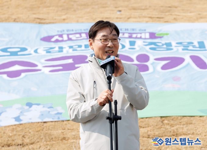 김병전 의장, 오정근린공원 수국심기 행사 참석… 시민과 정원 조성