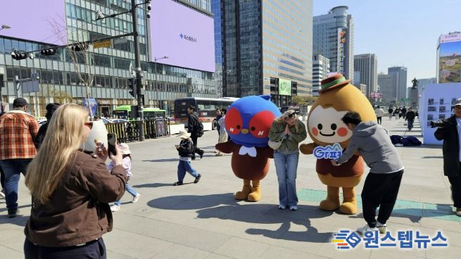 가평 캐릭터 갓평이와 송송이…