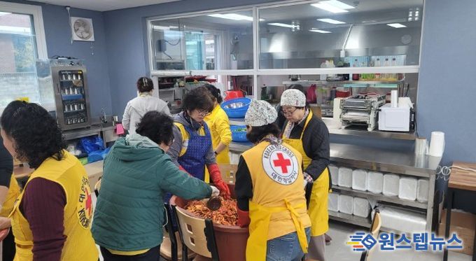 이천시 장호원읍, 도화봉사회 사랑의 밑반찬 전달 봉사 실시