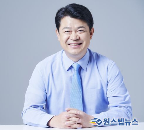 더불어민주당 복기왕 의원(충남 아산갑, 국토교통위원회 간사)