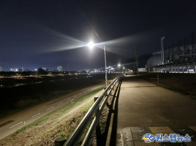 광주시, 경안천 산책로 조명개선 완료…야간 보행 안전 강화