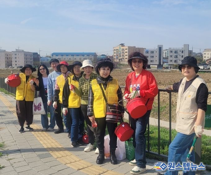 평택시, 오성 마을정원사들의 정원 가꾸기 열기